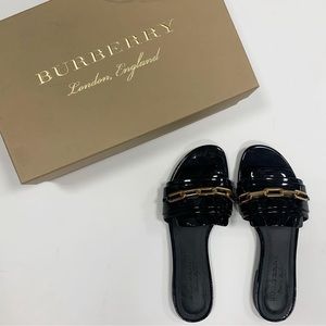 Burberry Chain Patent Coleford Flat Sandal